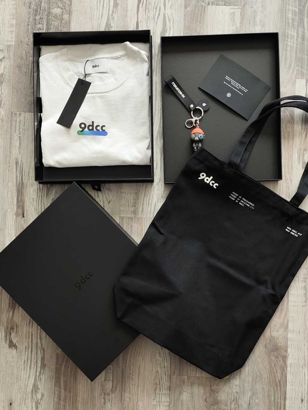 9dcc Logo Tee & Black Tote Set - White Tee, Black Tote